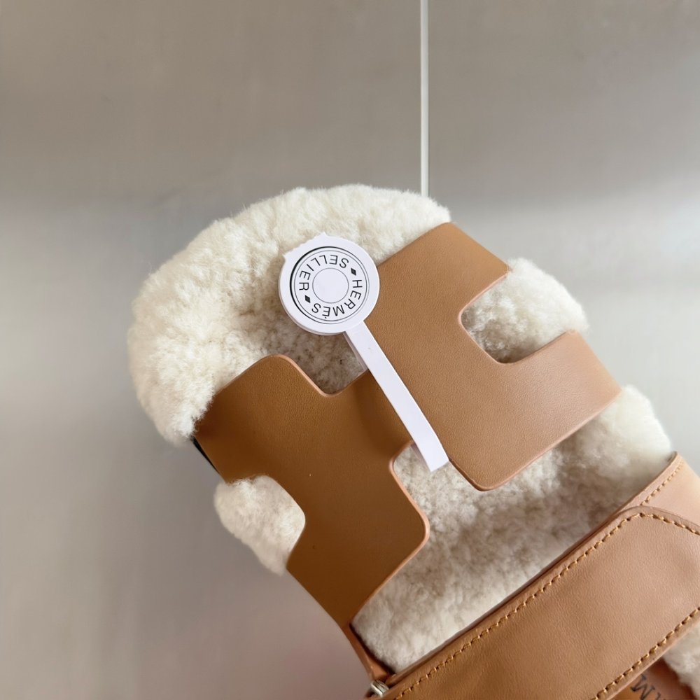 Шлепанцы Chypre меховые женские фото 8