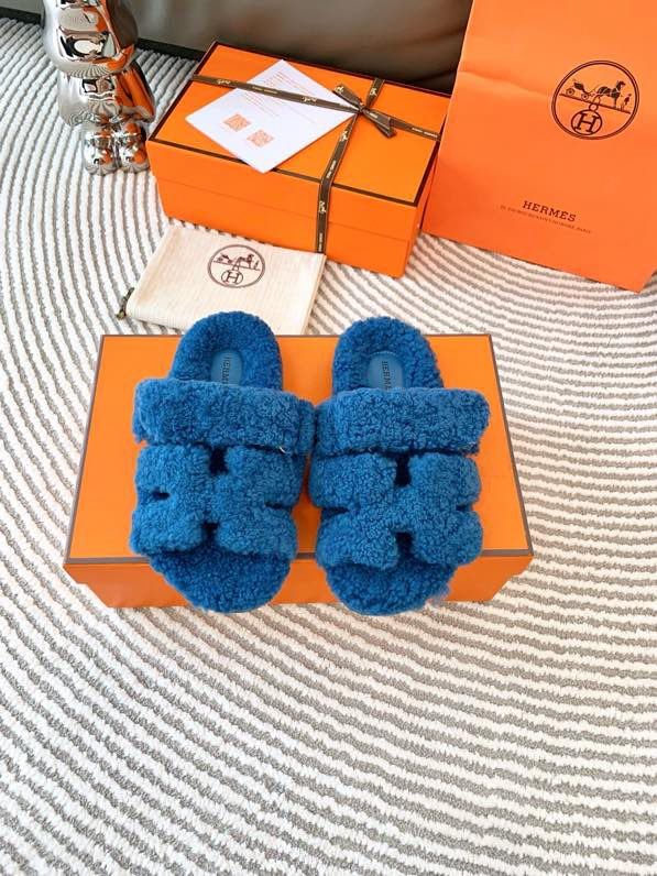 Шльопанці Chypre хутряні