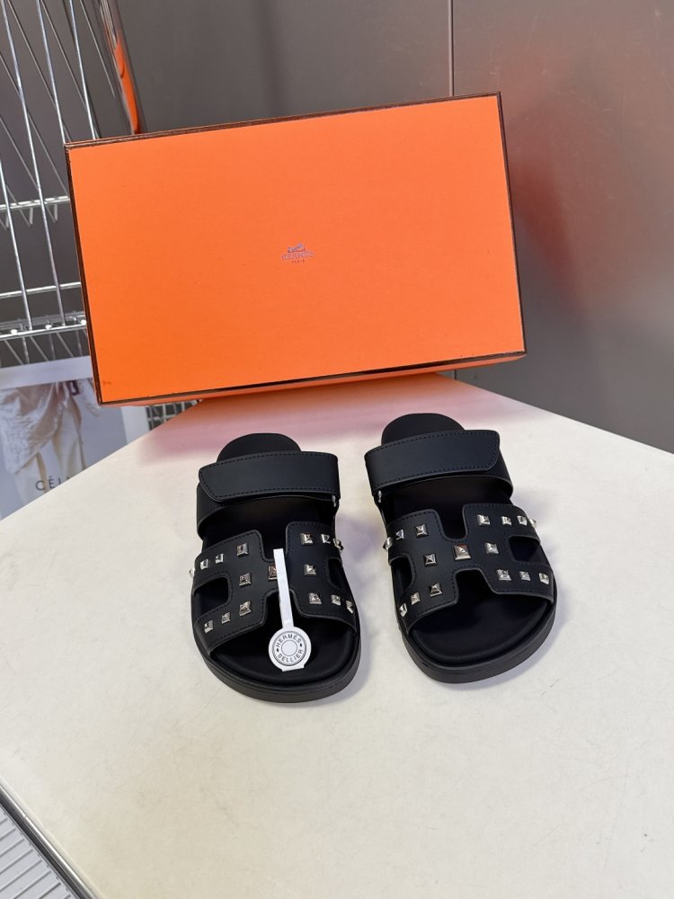 Шлепанцы Chypre женские