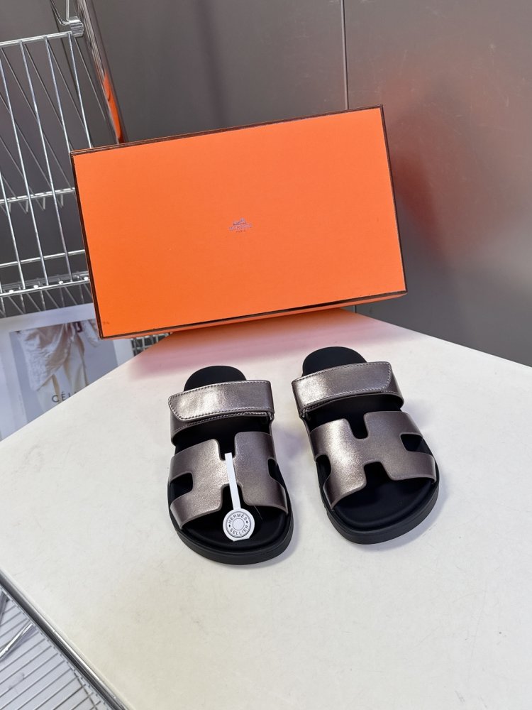 Шлепанцы Chypre женские