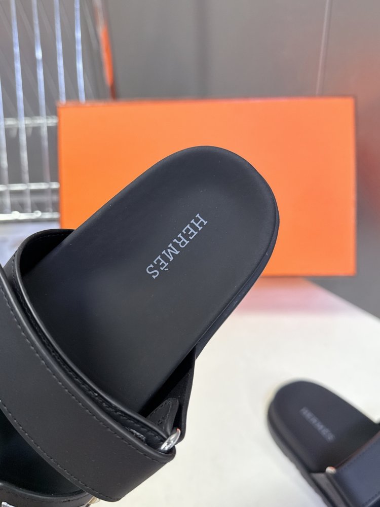 Шлепанцы Chypre женские фото 8