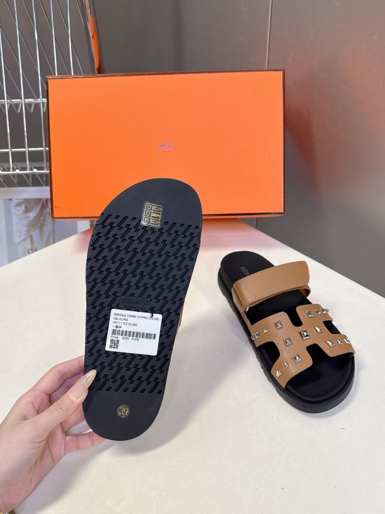 Шлепанцы Chypre женские фото 9