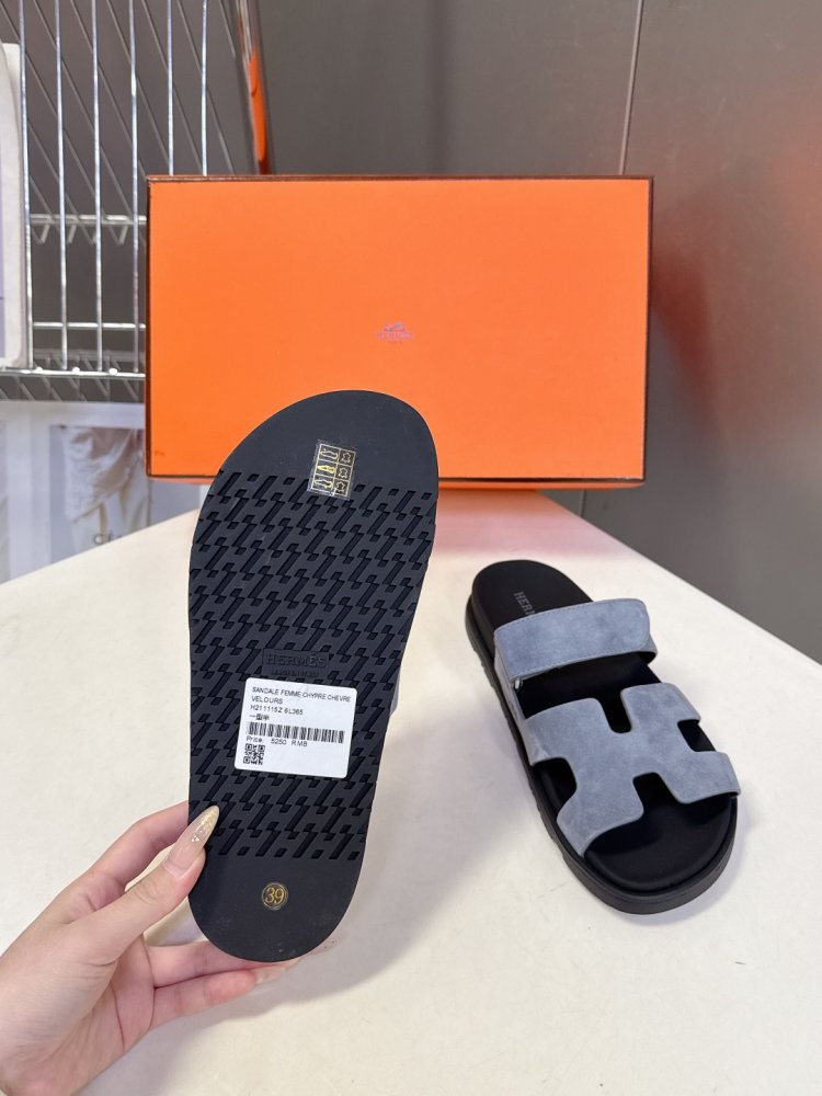 Шлепанцы Chypre женские фото 9