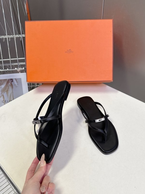 Шлепанцы Hermes Kelly Buckle фото 4