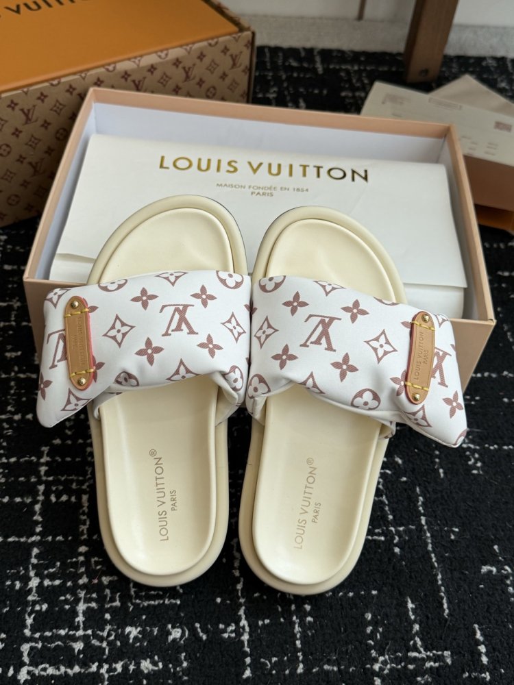 Шлепанцы LV POOL PILLOW COMFORT