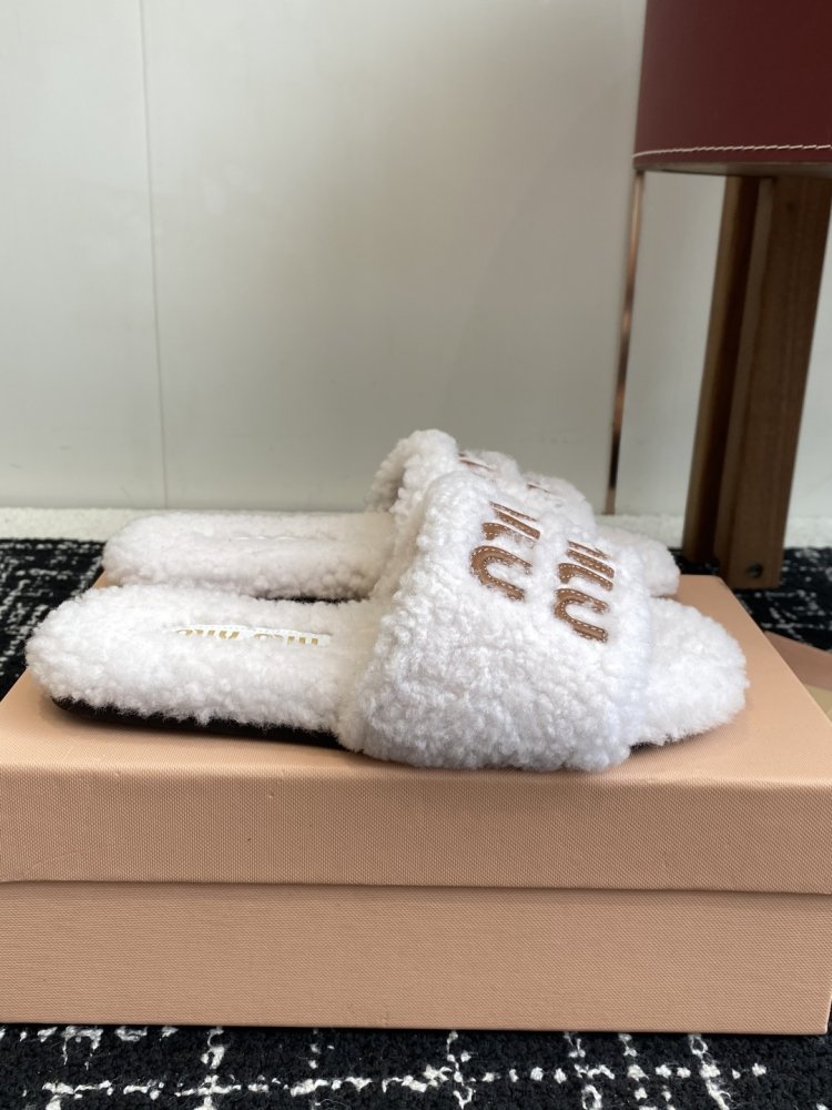 Шльопанці хутряні жіночі фото 2