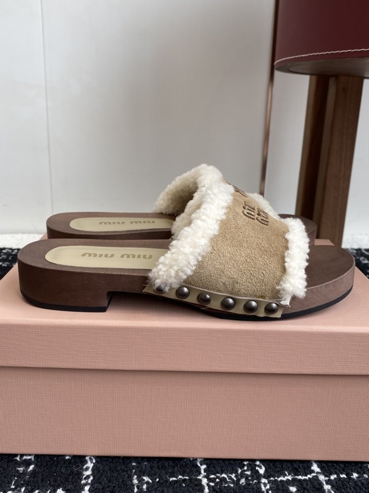 Шлепанцы меховые женские фото 2