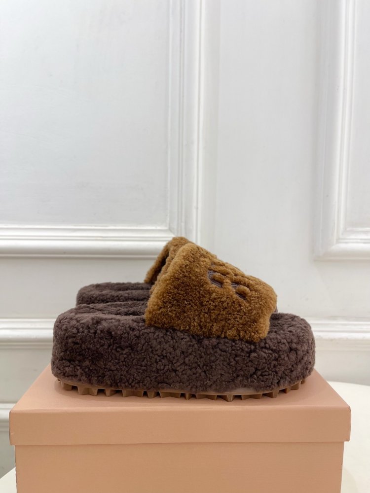 Шлепанцы меховые женские фото 2