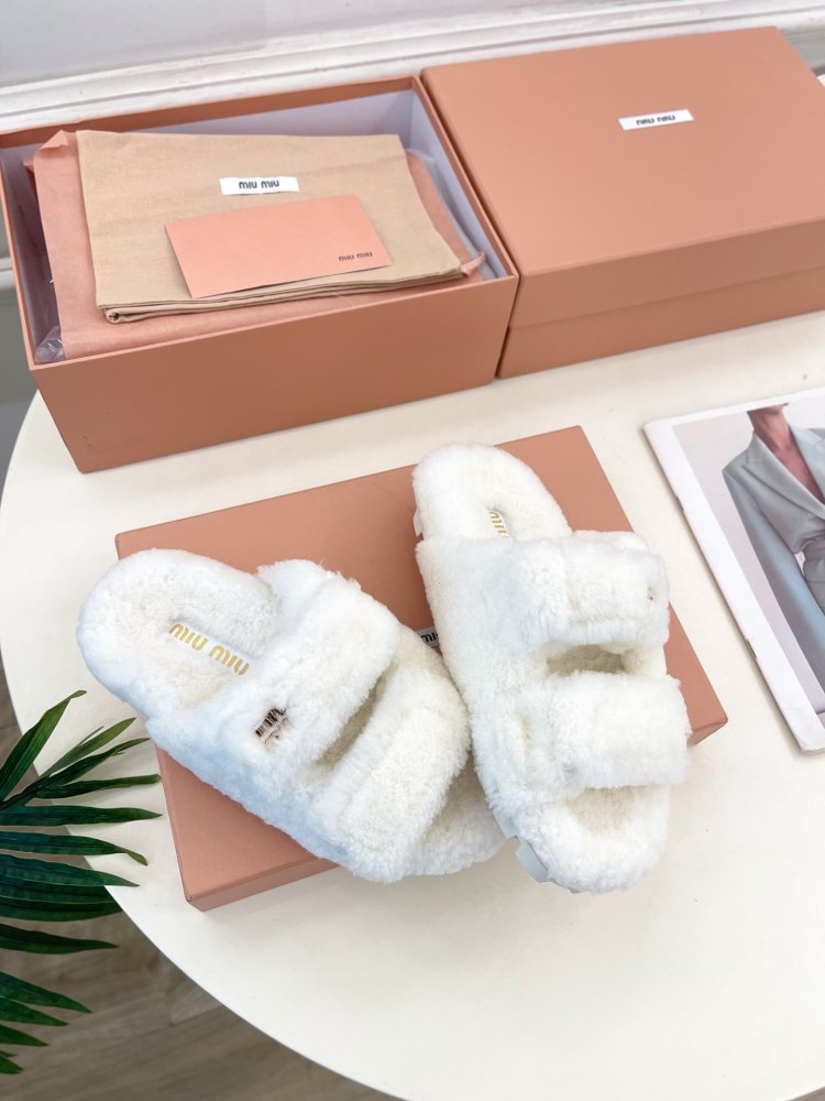 Шлепанцы меховые женские фото 2