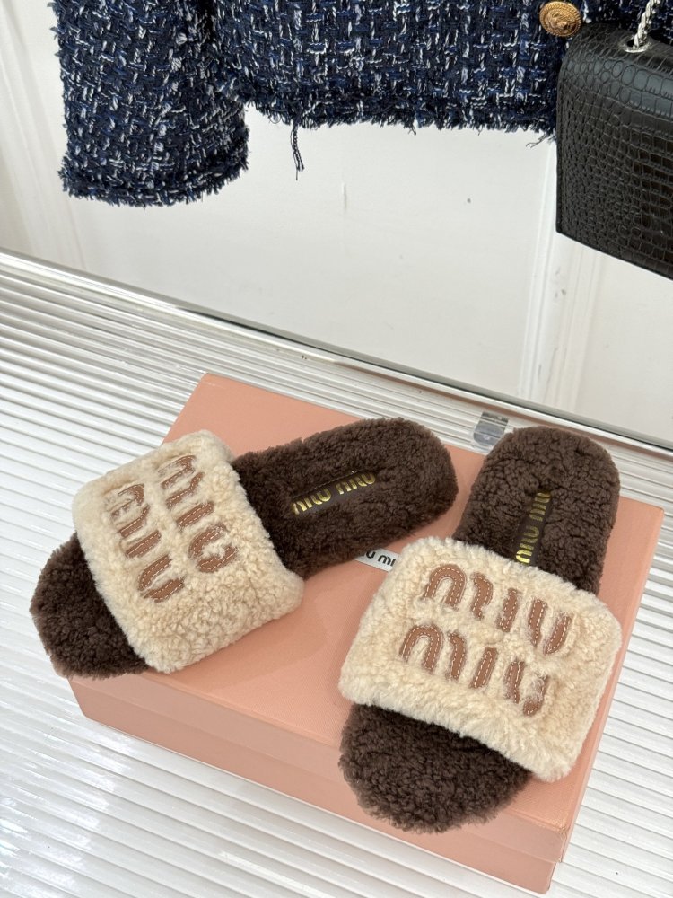 Шлепанцы меховые женские фото 2