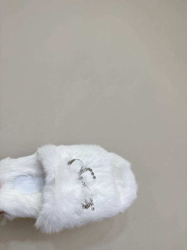 Шльопанці хутряні жіночі фото 2