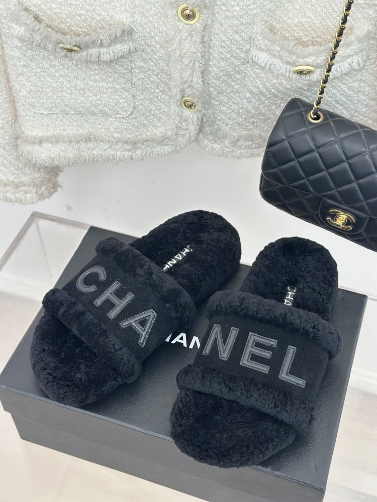 Шлепанцы меховые женские фото 2