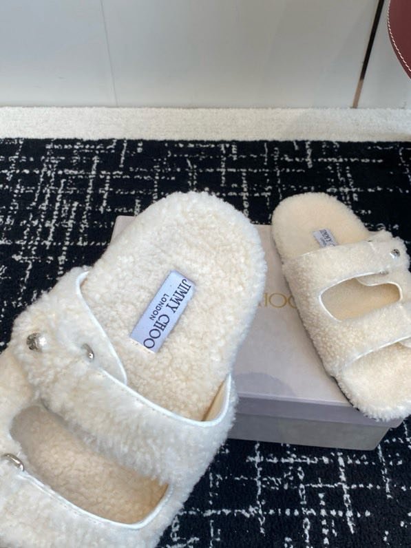 Шлепанцы меховые женские фото 2