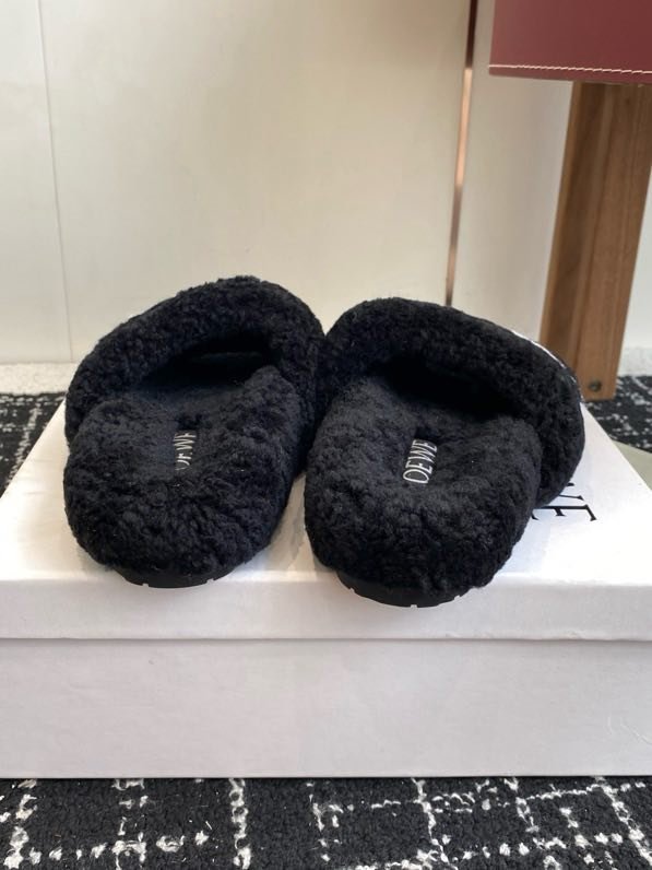 Шльопанці хутряні жіночі фото 2