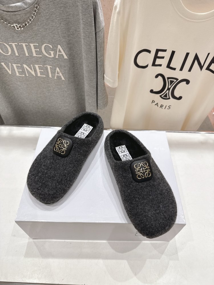 Шльопанці хутряні жіночі фото 2