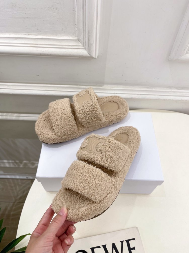 Шльопанці хутряні жіночі фото 3