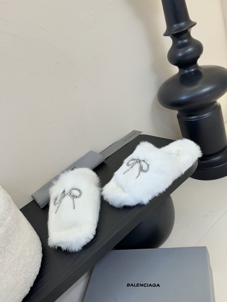 Шльопанці хутряні жіночі фото 3