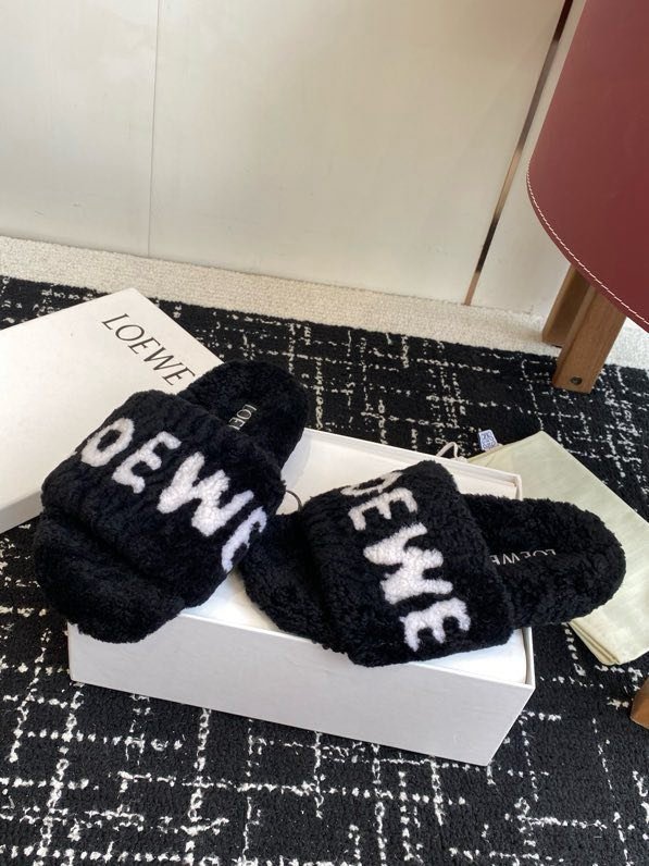 Шльопанці хутряні жіночі фото 3