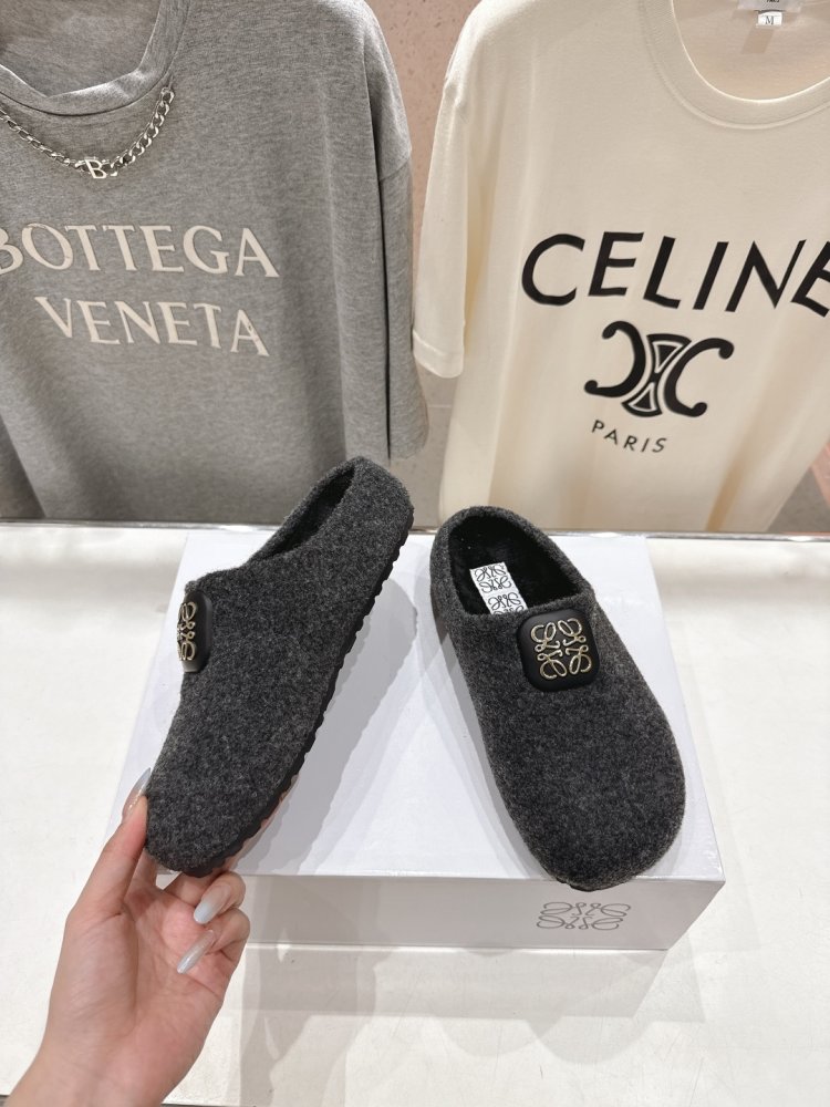 Шльопанці хутряні жіночі фото 3