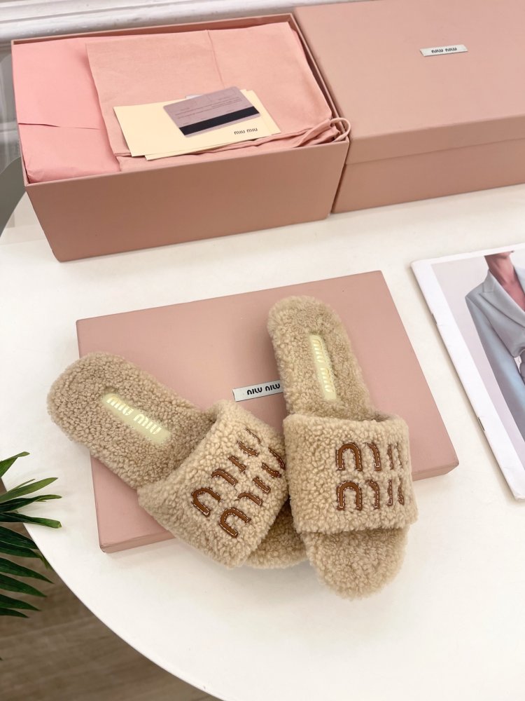 Шлепанцы меховые женские фото 4