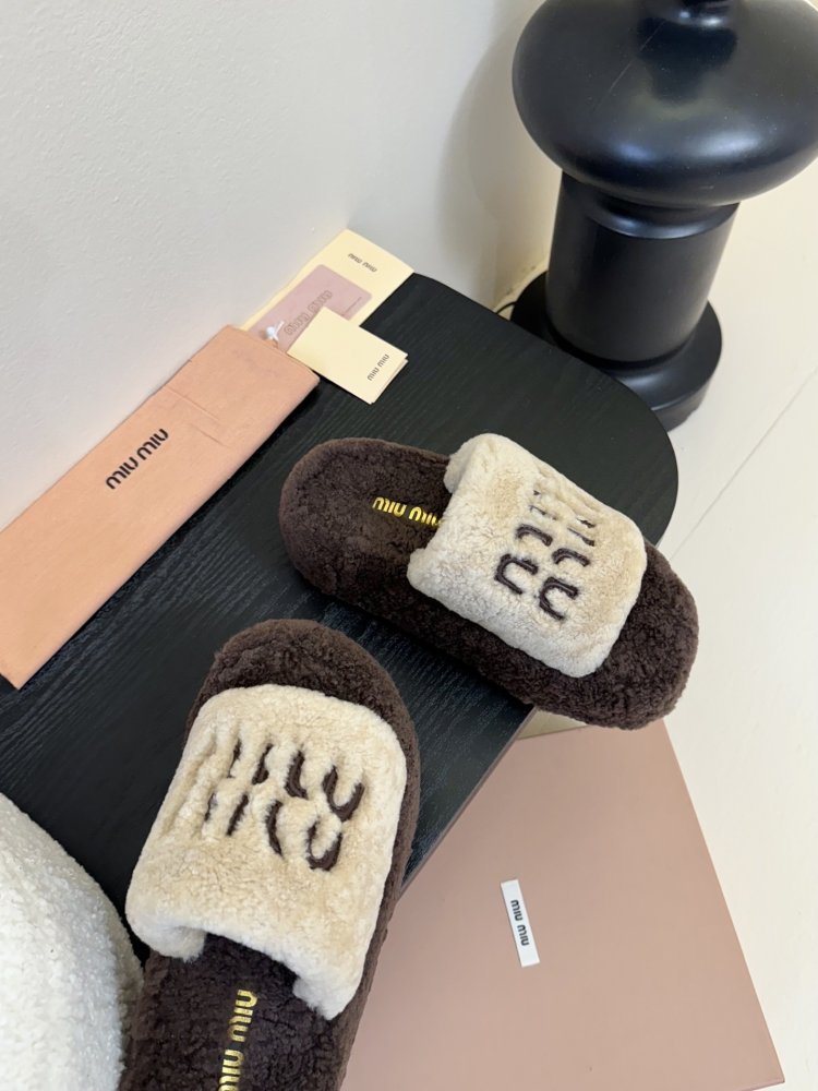 Шлепанцы меховые женские фото 4