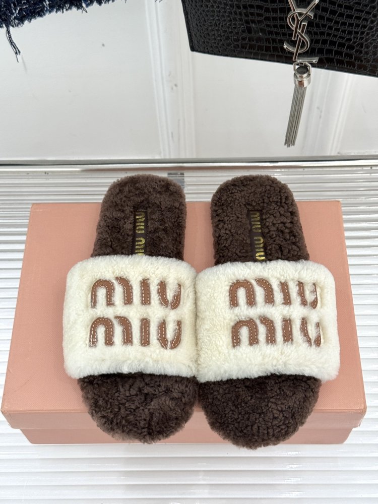 Шлепанцы меховые женские фото 4