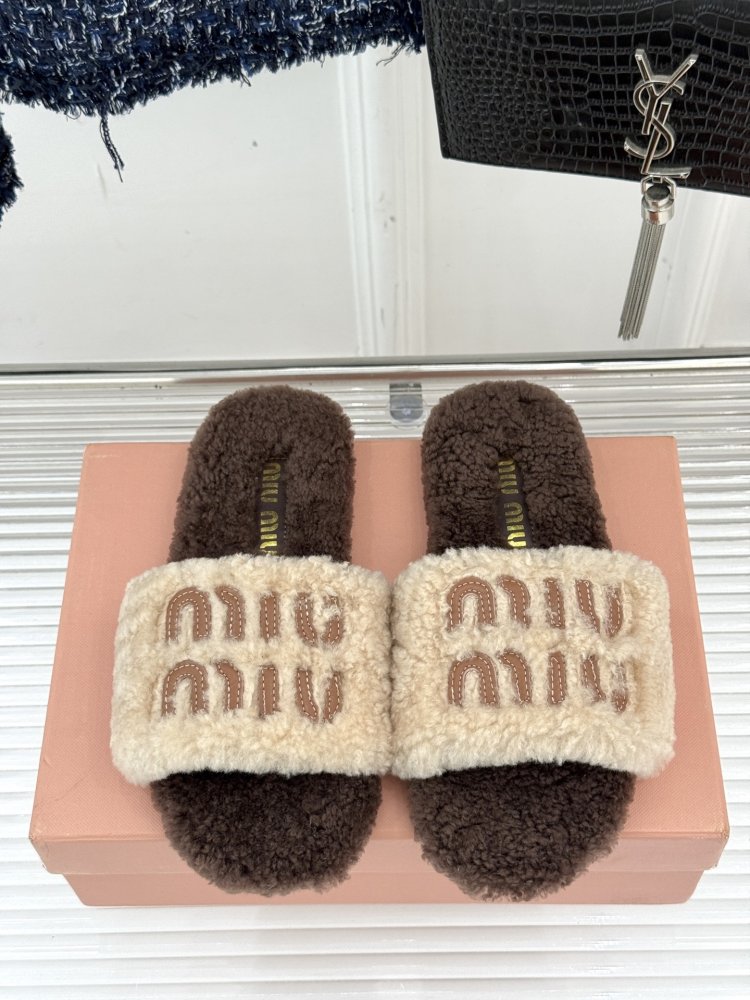 Шлепанцы меховые женские фото 4