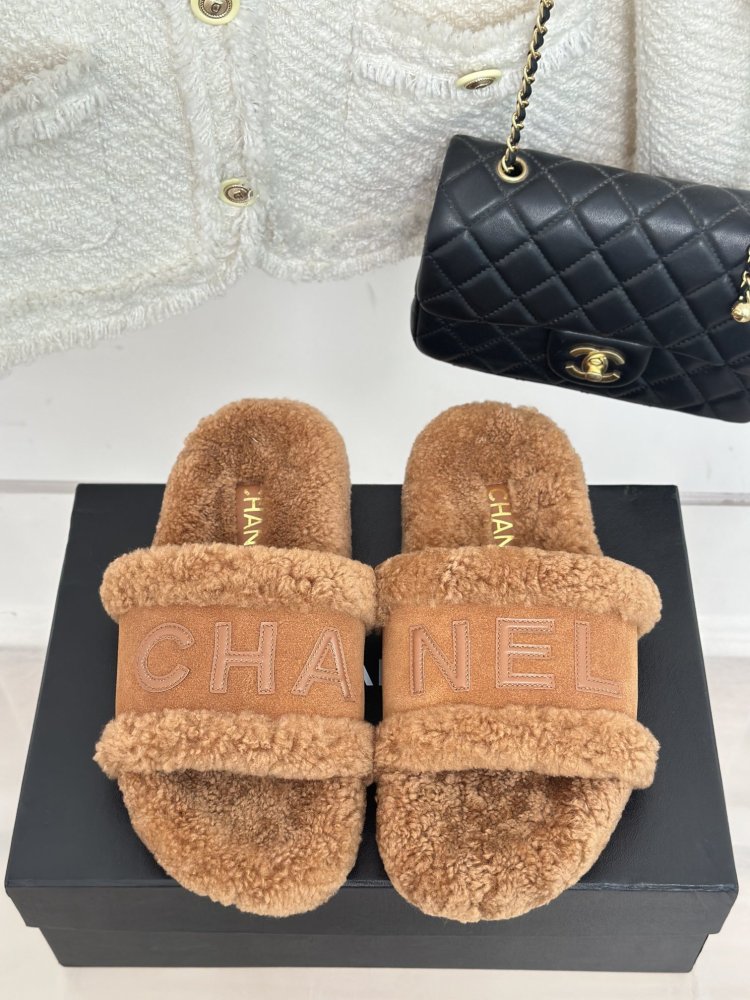 Шльопанці хутряні жіночі фото 4