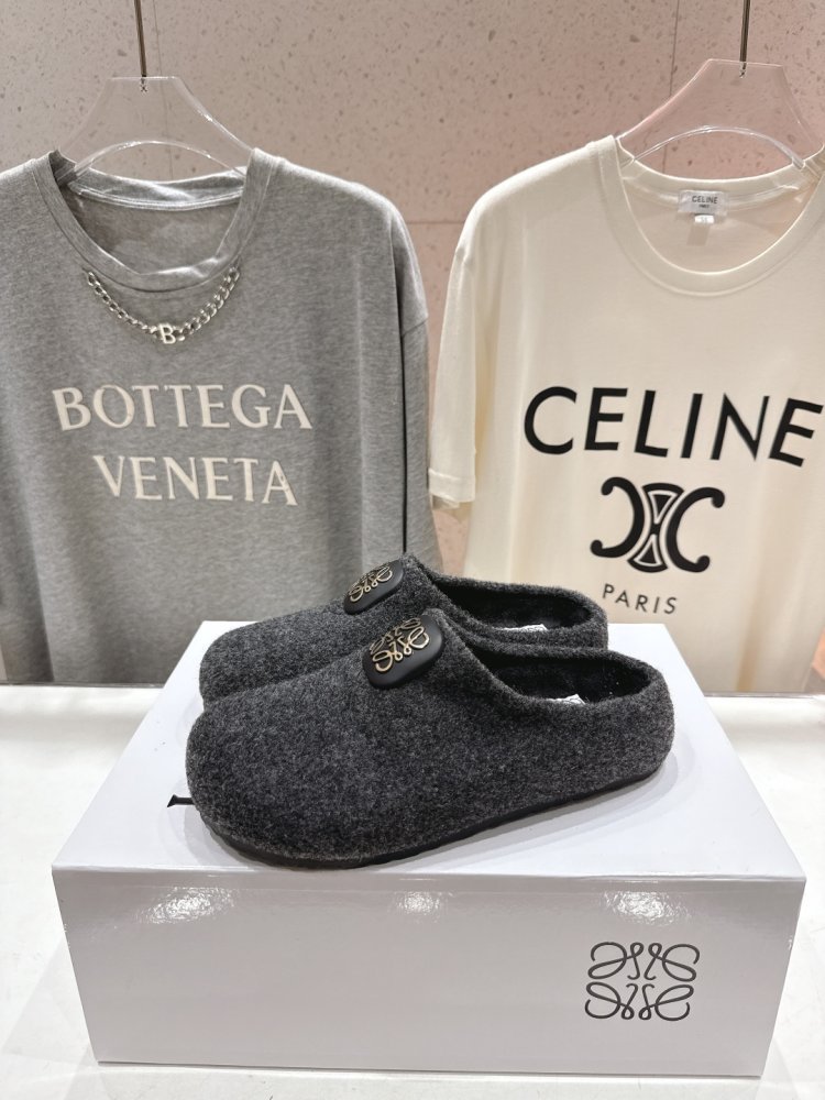 Шльопанці хутряні жіночі фото 4