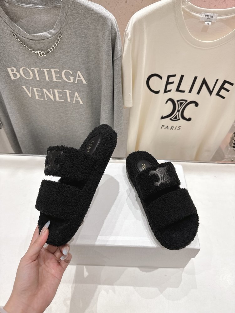 Шлепанцы меховые женские фото 4