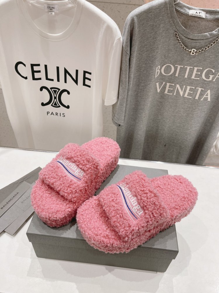 Шльопанці хутряні жіночі фото 4