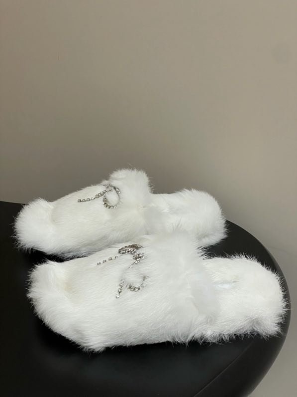 Шльопанці хутряні жіночі фото 4