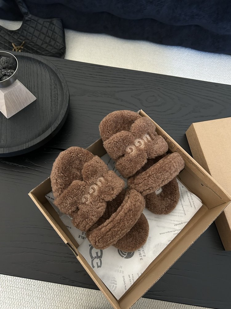 Шлепанцы меховые женские фото 4