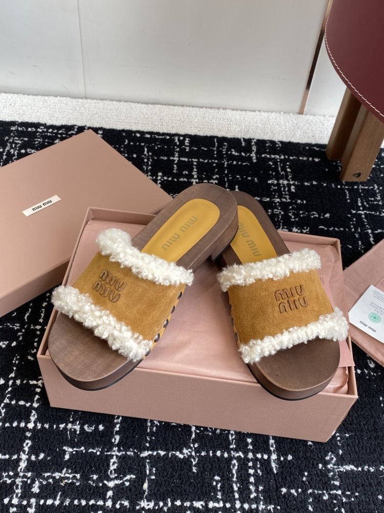 Шльопанці хутряні жіночі фото 5