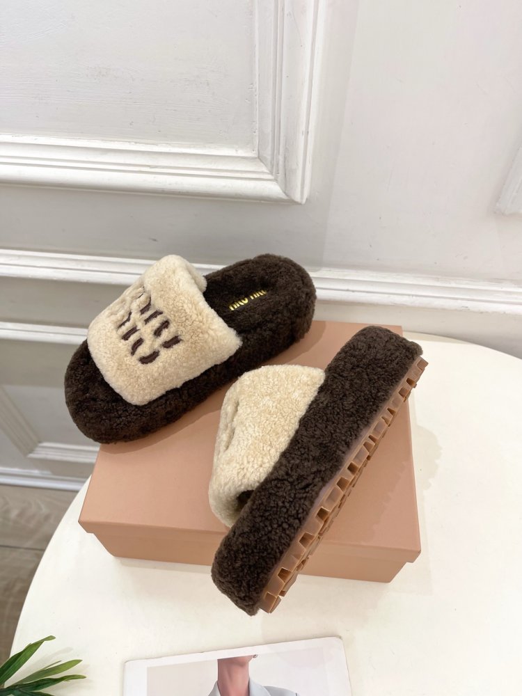 Шльопанці хутряні жіночі фото 5