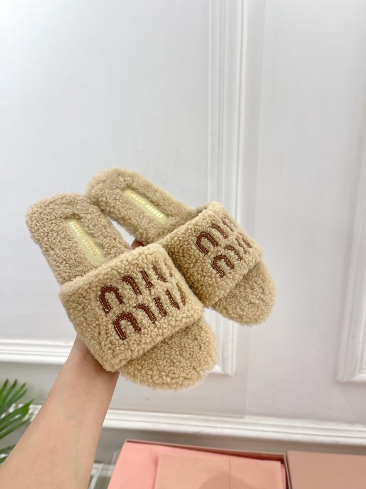 Шлепанцы меховые женские фото 5