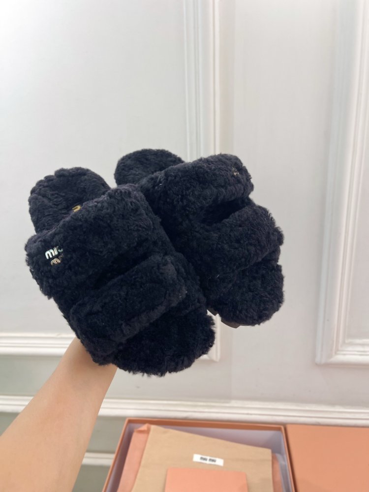 Шлепанцы меховые женские фото 5