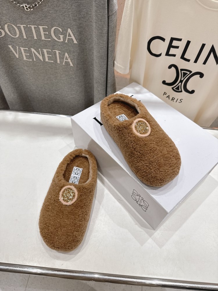 Шльопанці хутряні жіночі фото 5