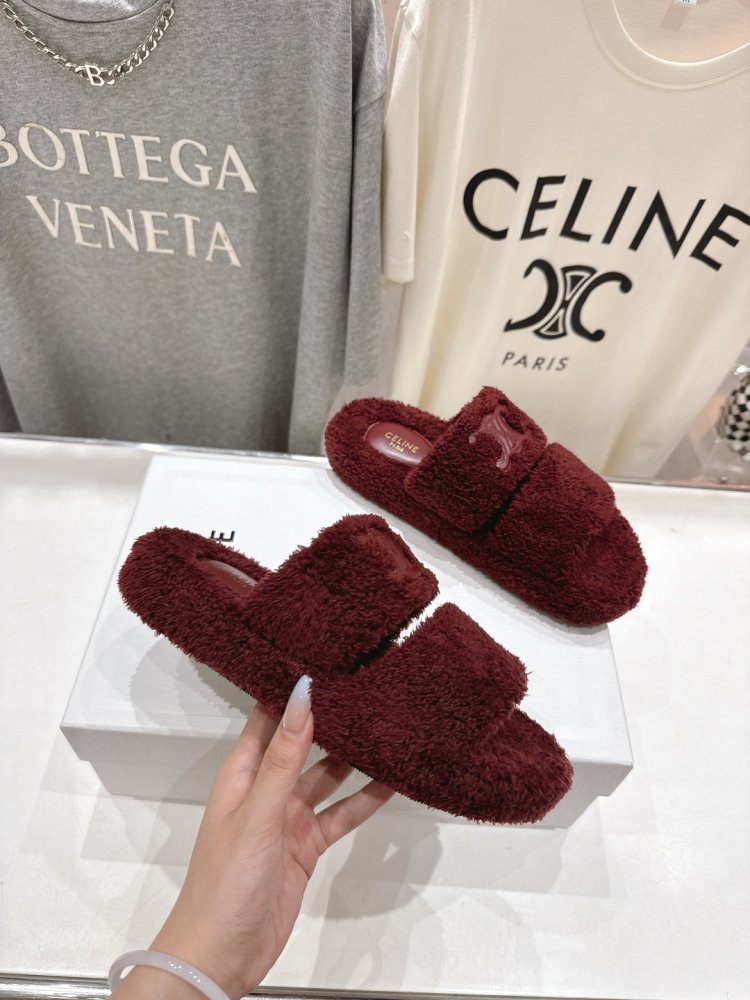 Шлепанцы меховые женские фото 5