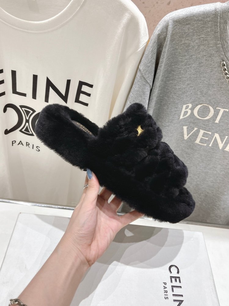 Шльопанці хутряні жіночі фото 5