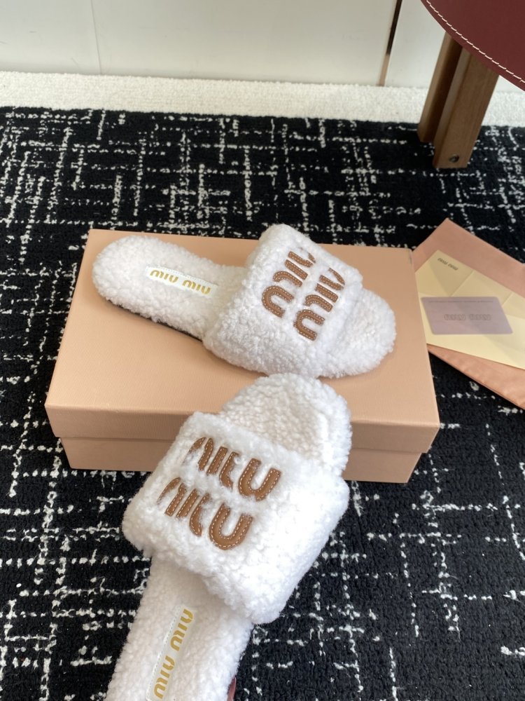 Шльопанці хутряні жіночі фото 6