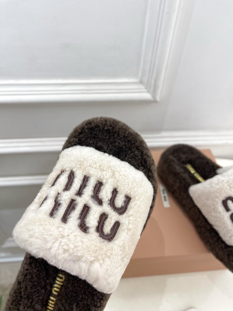 Шлепанцы меховые женские фото 6