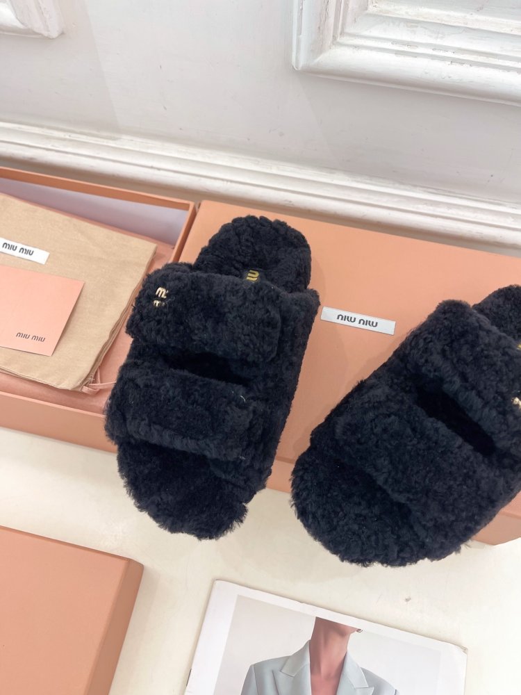 Шлепанцы меховые женские фото 6