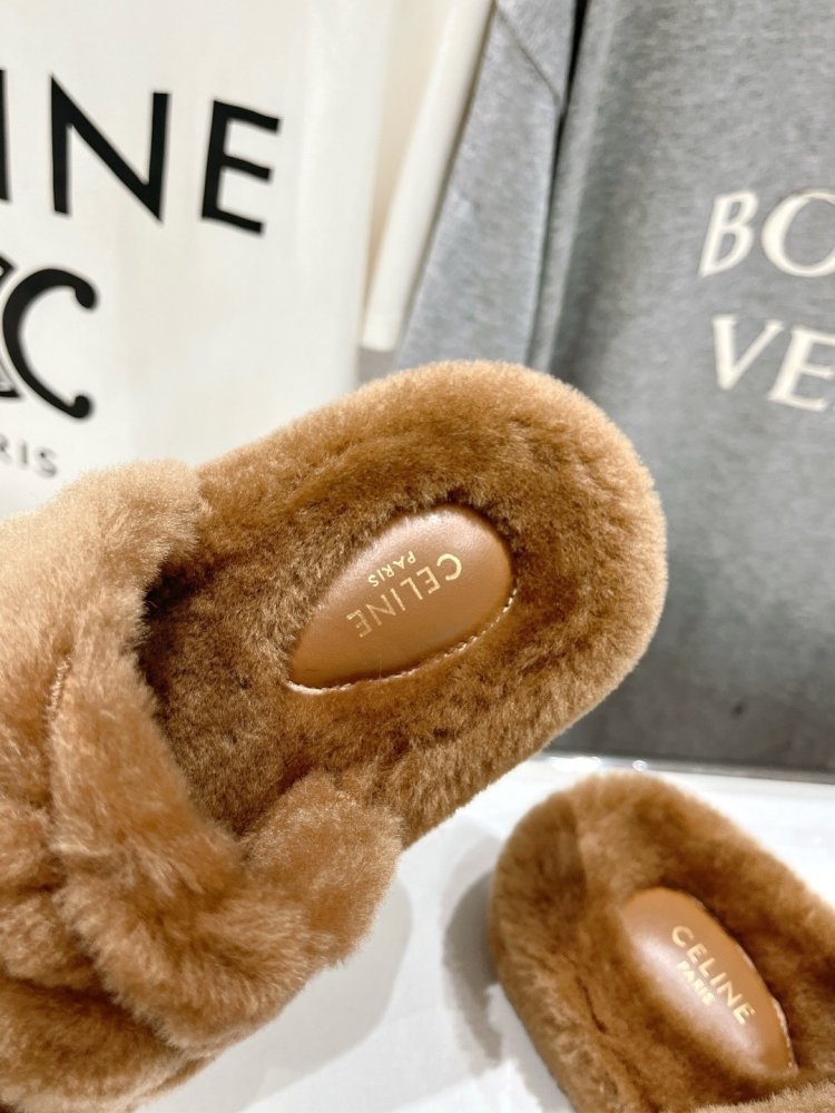 Шльопанці хутряні жіночі фото 6