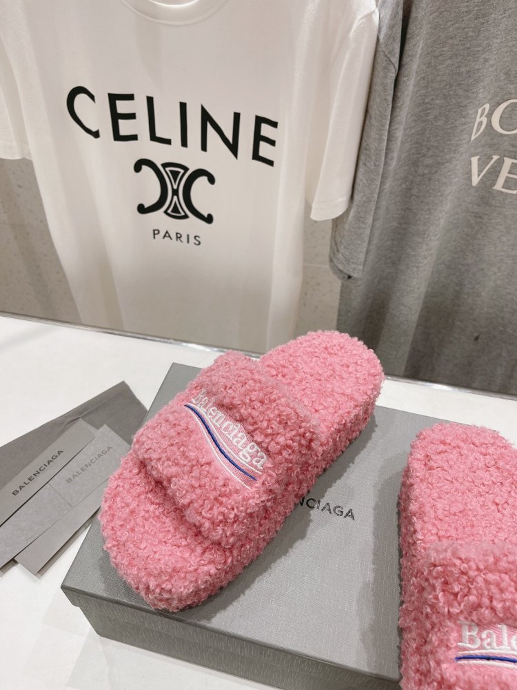 Шльопанці хутряні жіночі фото 6