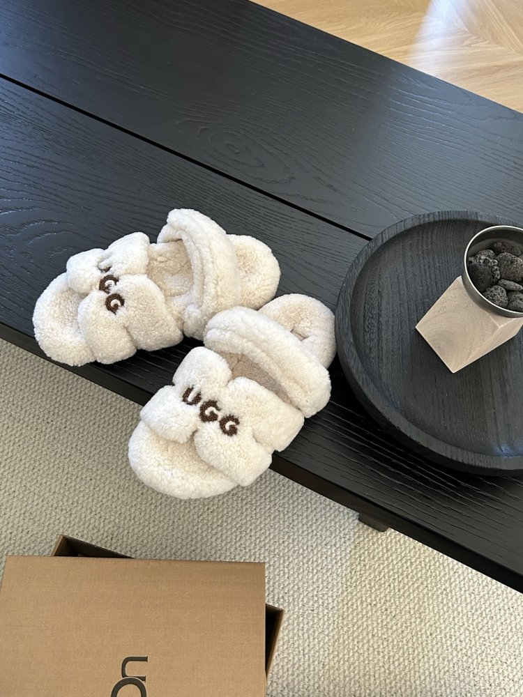 Шлепанцы меховые женские фото 6