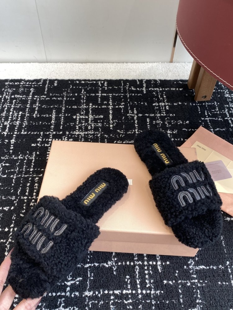 Шльопанці хутряні жіночі фото 7