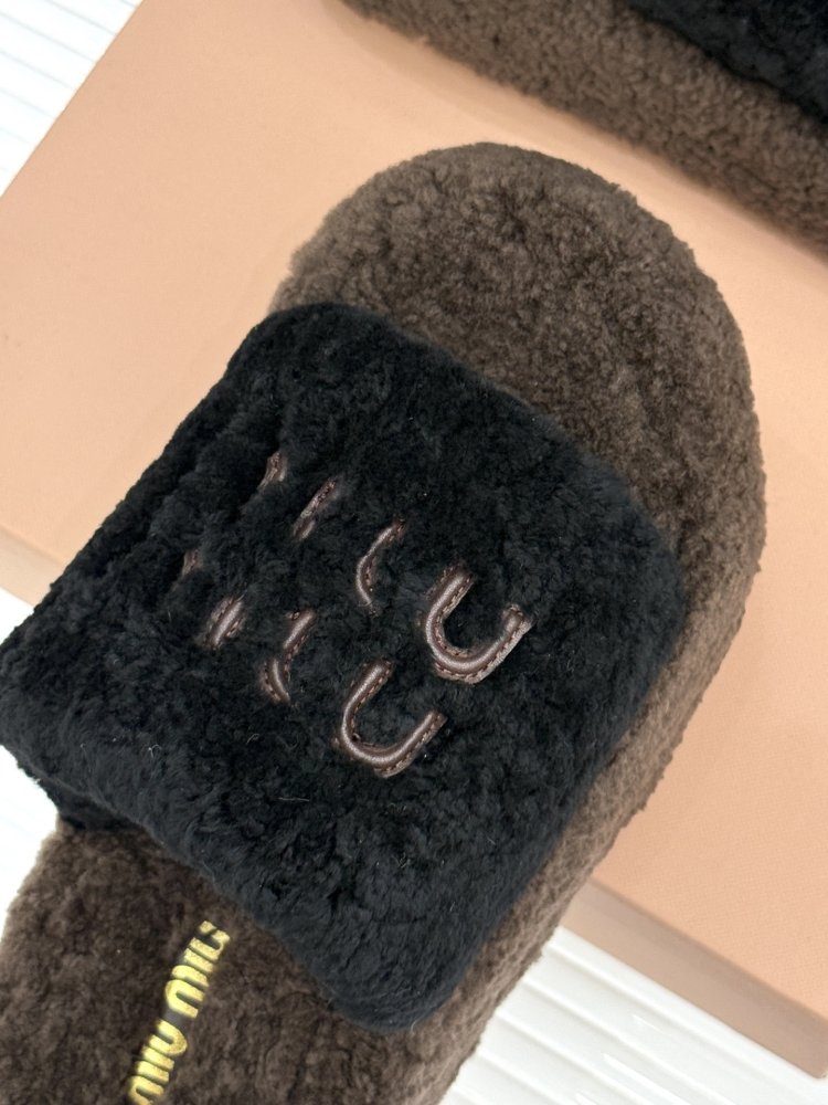 Шлепанцы меховые женские фото 7