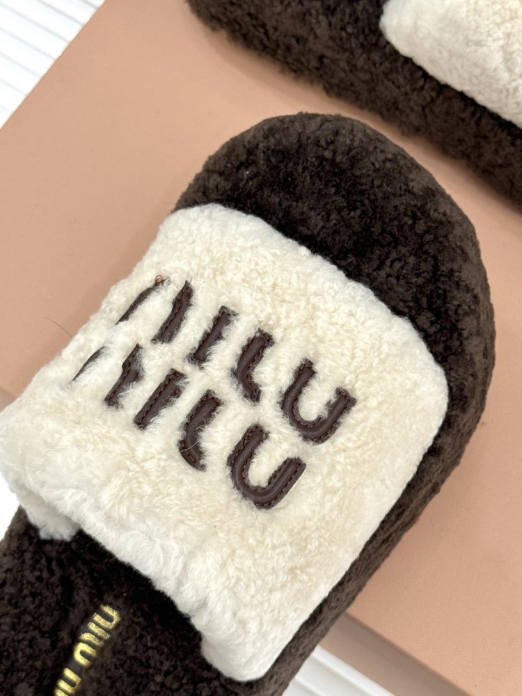 Шлепанцы меховые женские фото 7