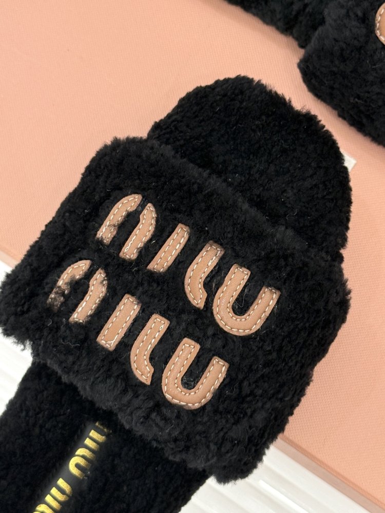 Шлепанцы меховые женские фото 7